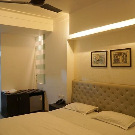 Hotel Paradise Nagpur Exterior photo