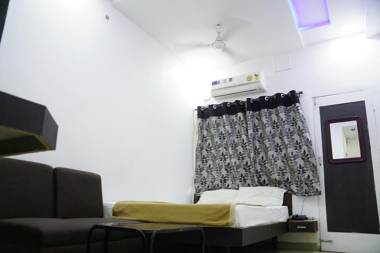 Hotel Paradise Nagpur Exterior photo